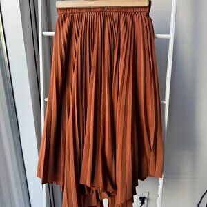JW Anderson x Uniqlo Pleated Midi Skirt